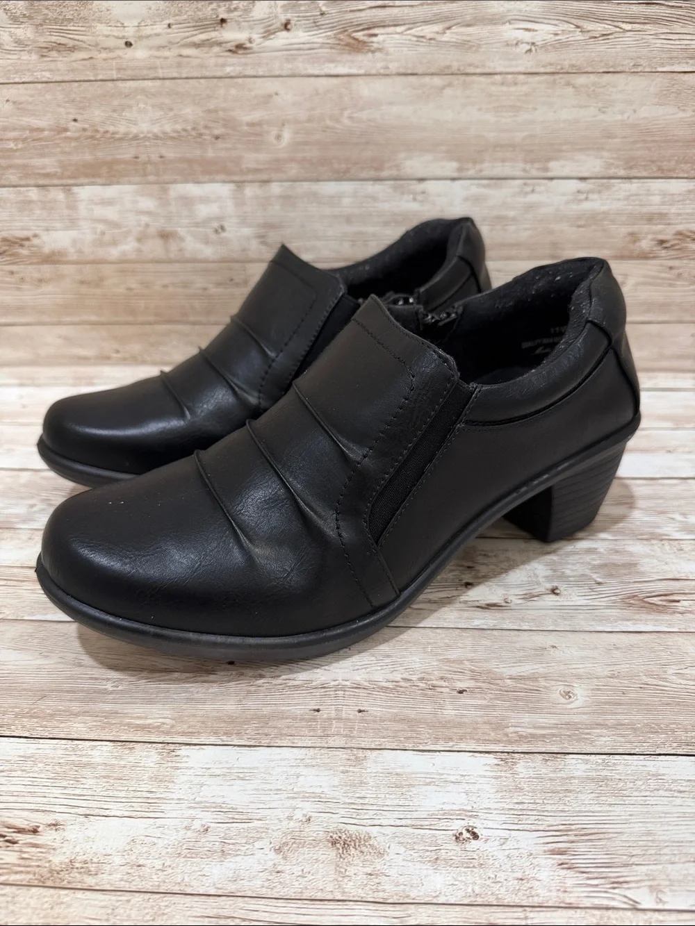 easy‎ street Black Slip-On Low Block Heel Comfort Shoes 11 NWOT
